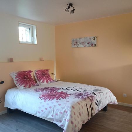 Chez Magali Bed & Breakfast Courtemaux Exterior foto