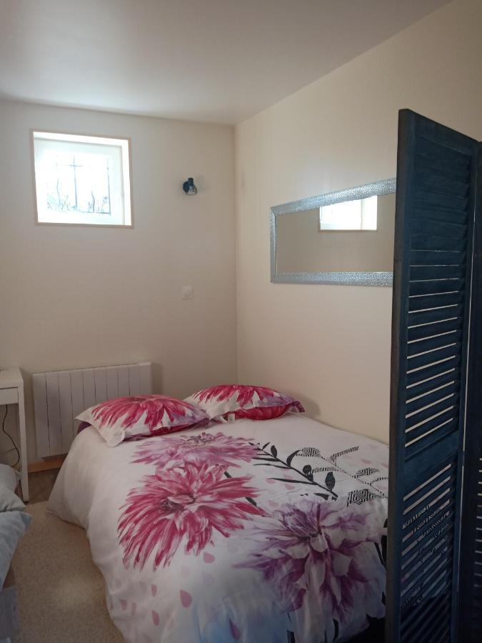 Chez Magali Bed & Breakfast Courtemaux Exterior foto